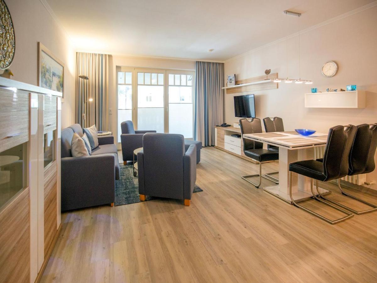 Komfortplus Mit 1 Schlafzimmer Und Balkon Im Obergeschoss 205 Apartment *